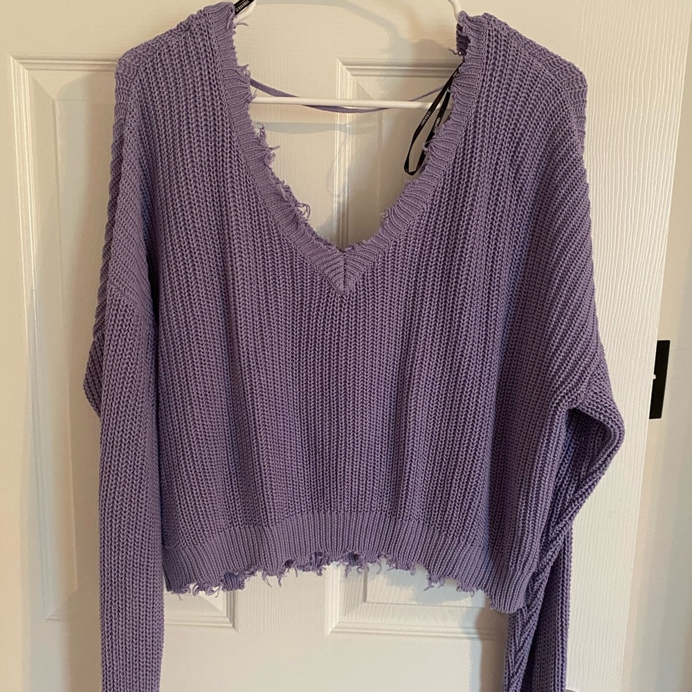 Forever 21 Distressed Cropped Sweater